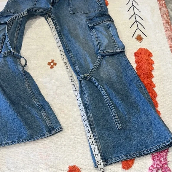 ZARA✨Cargo Jeans U.S. Women’s 6 Baggy Low Waisted Pockets Med Blue - Picture 8 of 16